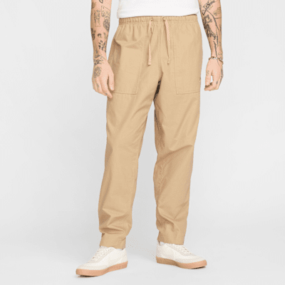 Nike Club Men's Pants. Nike.com